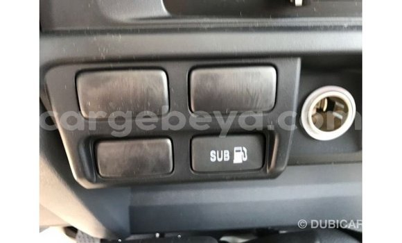ይግዙ Imported Toyota Land Cruiser ነጭ መኪና በ Import - Dubai በ ኢትዮጵያ ይግዙ Imported Toyota Land Cruiser ነጭ መኪና በ Import - Dubai በ ኢትዮጵያ