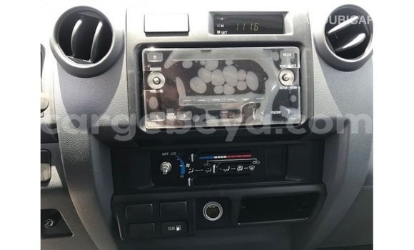 ይግዙ Imported Toyota Land Cruiser ነጭ መኪና በ Import - Dubai በ ኢትዮጵያ ይግዙ Imported Toyota Land Cruiser ነጭ መኪና በ Import - Dubai በ ኢትዮጵያ