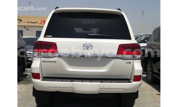 Buy Import Toyota Land Cruiser White Car in Import - Dubai in Ethiopia Buy Import Toyota Land Cruiser White Car in Import - Dubai in Ethiopia