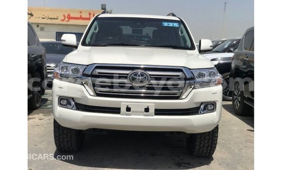 Buy Import Toyota Land Cruiser White Car in Import - Dubai in Ethiopia Buy Import Toyota Land Cruiser White Car in Import - Dubai in Ethiopia