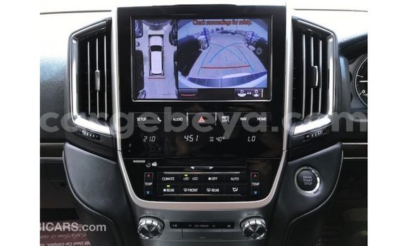 Buy Import Toyota Land Cruiser White Car in Import - Dubai in Ethiopia Buy Import Toyota Land Cruiser White Car in Import - Dubai in Ethiopia