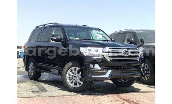 ይግዙ Imported Toyota Land Cruiser ጥቁር መኪና በ Import - Dubai በ ኢትዮጵያ ይግዙ Imported Toyota Land Cruiser ጥቁር መኪና በ Import - Dubai በ ኢትዮጵያ