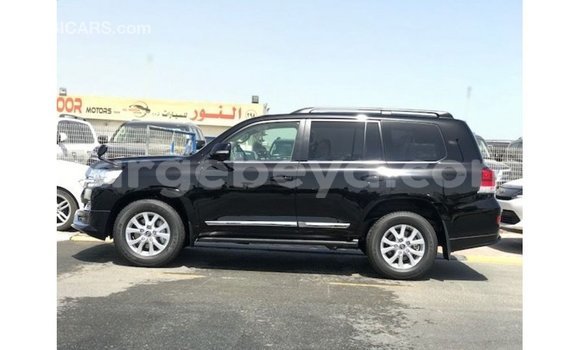 ይግዙ Imported Toyota Land Cruiser ጥቁር መኪና በ Import - Dubai በ ኢትዮጵያ ይግዙ Imported Toyota Land Cruiser ጥቁር መኪና በ Import - Dubai በ ኢትዮጵያ