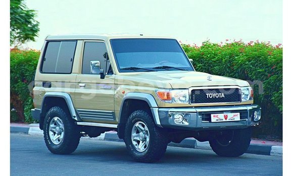 ይግዙ Imported Toyota Land Cruiser Beige መኪና በ Import - Dubai በ ኢትዮጵያ ይግዙ Imported Toyota Land Cruiser Beige መኪና በ Import - Dubai በ ኢትዮጵያ