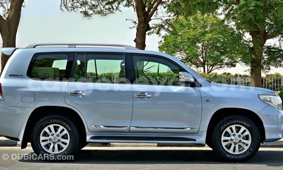 Buy Import Toyota Land Cruiser Blue Car in Import - Dubai in Ethiopia Buy Import Toyota Land Cruiser Blue Car in Import - Dubai in Ethiopia