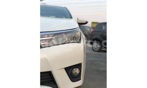 Buy Import Toyota Corolla White Car in Import - Dubai in Ethiopia Buy Import Toyota Corolla White Car in Import - Dubai in Ethiopia