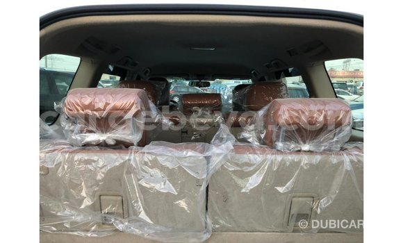 Acheter Import Voiture Toyota Prado Blanc à Import - Dubai, Ethiopie Acheter Import Voiture Toyota Prado Blanc à Import - Dubai, Ethiopie