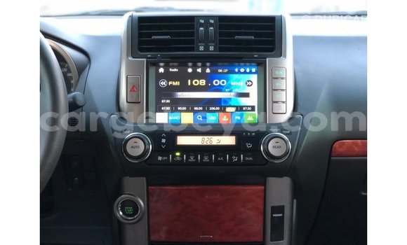 Acheter Import Voiture Toyota Prado Blanc à Import - Dubai, Ethiopie Acheter Import Voiture Toyota Prado Blanc à Import - Dubai, Ethiopie