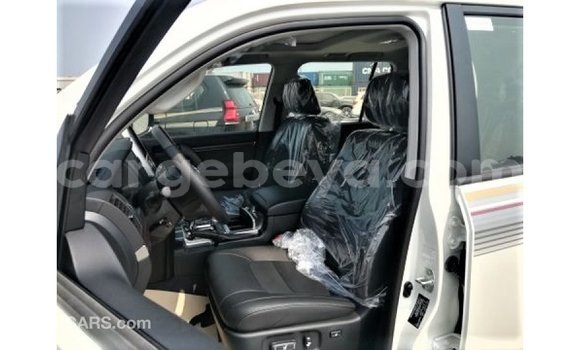 Buy Import Toyota Land Cruiser White Car in Import - Dubai in Ethiopia Buy Import Toyota Land Cruiser White Car in Import - Dubai in Ethiopia