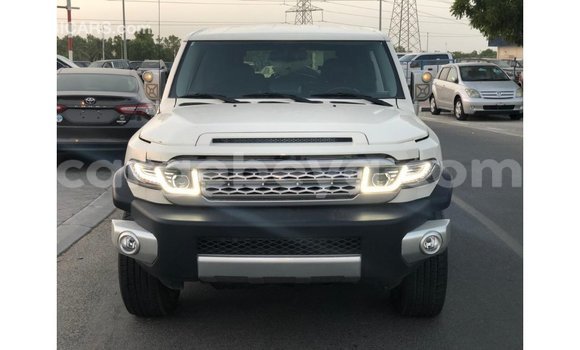 Buy Import Toyota FJ Cruiser White Car in Import - Dubai in Ethiopia Buy Import Toyota FJ Cruiser White Car in Import - Dubai in Ethiopia