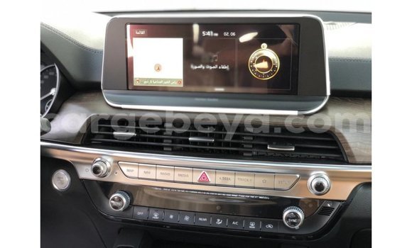 Buy Import Kia Carens White Car in Import - Dubai in Ethiopia Buy Import Kia Carens White Car in Import - Dubai in Ethiopia