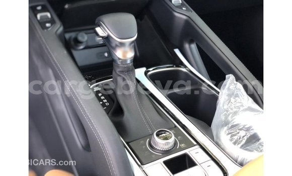 Buy Import Kia Carens White Car in Import - Dubai in Ethiopia Buy Import Kia Carens White Car in Import - Dubai in Ethiopia