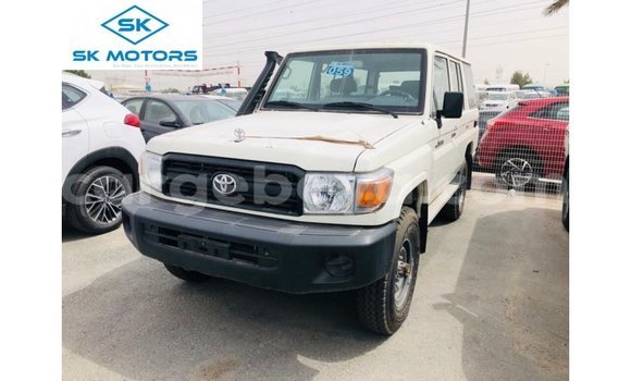 Buy Import Toyota Land Cruiser White Car in Import - Dubai in Ethiopia Buy Import Toyota Land Cruiser White Car in Import - Dubai in Ethiopia