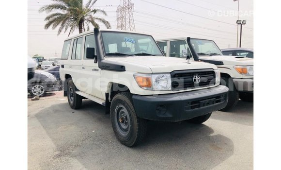Buy Import Toyota Land Cruiser White Car in Import - Dubai in Ethiopia Buy Import Toyota Land Cruiser White Car in Import - Dubai in Ethiopia