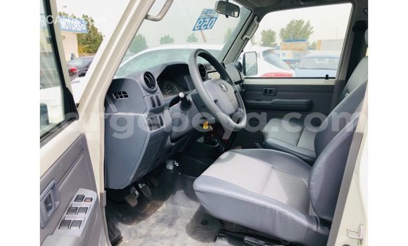Buy Import Toyota Land Cruiser White Car in Import - Dubai in Ethiopia Buy Import Toyota Land Cruiser White Car in Import - Dubai in Ethiopia
