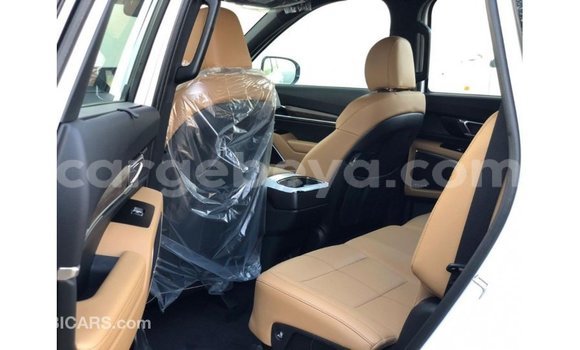 Buy Import Kia Carens White Car in Import - Dubai in Ethiopia Buy Import Kia Carens White Car in Import - Dubai in Ethiopia