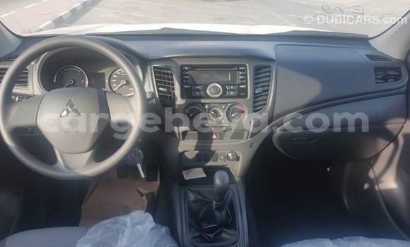 Buy Import Mitsubishi L200 White Car in Import - Dubai in Ethiopia Buy Import Mitsubishi L200 White Car in Import - Dubai in Ethiopia