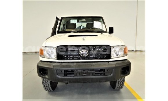 Buy Import Toyota Land Cruiser White Car in Import - Dubai in Ethiopia Buy Import Toyota Land Cruiser White Car in Import - Dubai in Ethiopia