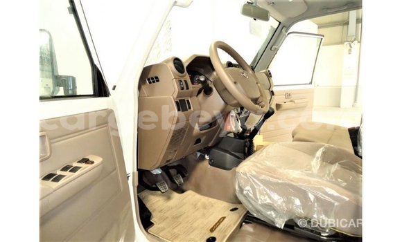Buy Import Toyota Land Cruiser White Car in Import - Dubai in Ethiopia Buy Import Toyota Land Cruiser White Car in Import - Dubai in Ethiopia