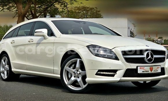 Buy Import Mercedes-Benz 190 White Car in Import - Dubai in Ethiopia Buy Import Mercedes-Benz 190 White Car in Import - Dubai in Ethiopia