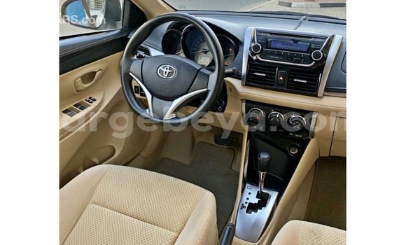 Buy Import Toyota DA White Truck in Import - Dubai in Ethiopia Buy Import Toyota DA White Truck in Import - Dubai in Ethiopia