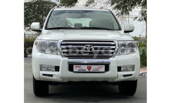 Buy Import Toyota Land Cruiser White Car in Import - Dubai in Ethiopia Buy Import Toyota Land Cruiser White Car in Import - Dubai in Ethiopia