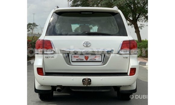 Buy Import Toyota Land Cruiser White Car in Import - Dubai in Ethiopia Buy Import Toyota Land Cruiser White Car in Import - Dubai in Ethiopia