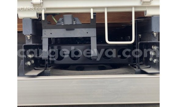 Buy Import Isuzu Rodeo White Car in Import - Dubai in Ethiopia Buy Import Isuzu Rodeo White Car in Import - Dubai in Ethiopia