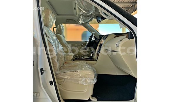 ይግዙ Imported Nissan Patrol ነጭ መኪና በ Import - Dubai በ ኢትዮጵያ ይግዙ Imported Nissan Patrol ነጭ መኪና በ Import - Dubai በ ኢትዮጵያ