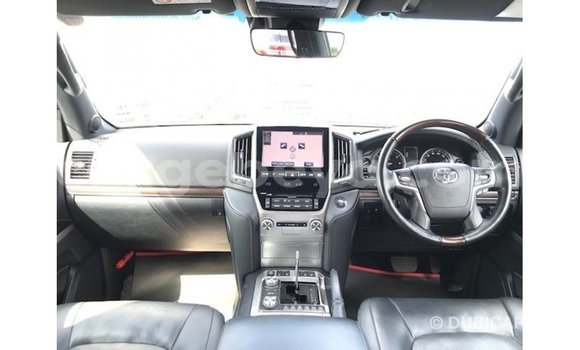 Buy Import Toyota Land Cruiser White Car in Import - Dubai in Ethiopia Buy Import Toyota Land Cruiser White Car in Import - Dubai in Ethiopia
