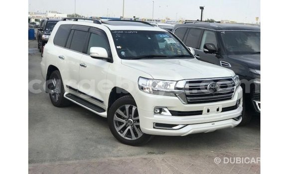 Buy Import Toyota Land Cruiser White Car in Import - Dubai in Ethiopia Buy Import Toyota Land Cruiser White Car in Import - Dubai in Ethiopia