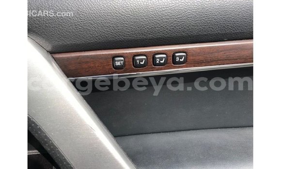 Buy Import Toyota Land Cruiser White Car in Import - Dubai in Ethiopia Buy Import Toyota Land Cruiser White Car in Import - Dubai in Ethiopia