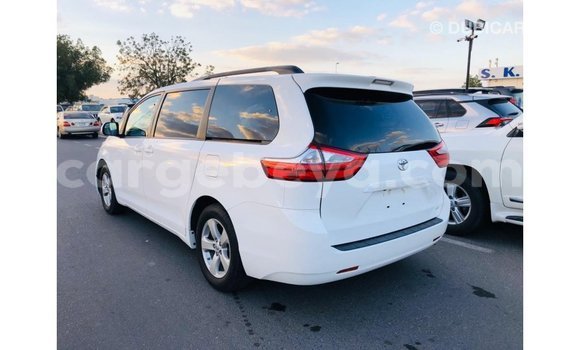 Buy Import Toyota Sienna White Car in Import - Dubai in Ethiopia Buy Import Toyota Sienna White Car in Import - Dubai in Ethiopia