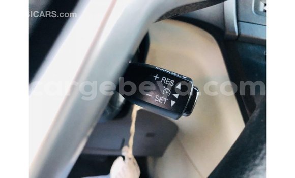 Buy Import Toyota Sienna White Car in Import - Dubai in Ethiopia Buy Import Toyota Sienna White Car in Import - Dubai in Ethiopia