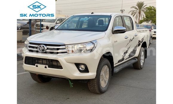Acheter Import Voiture Toyota Hilux Blanc à Import - Dubai, Ethiopie Acheter Import Voiture Toyota Hilux Blanc à Import - Dubai, Ethiopie