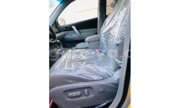 Buy Import Toyota Highlander Other Car in Import - Dubai in Ethiopia Buy Import Toyota Highlander Other Car in Import - Dubai in Ethiopia