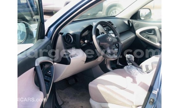 Buy Import Toyota HiAce Blue Truck in Import - Dubai in Ethiopia Buy Import Toyota HiAce Blue Truck in Import - Dubai in Ethiopia