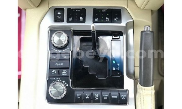 Buy Import Toyota Land Cruiser White Car in Import - Dubai in Ethiopia Buy Import Toyota Land Cruiser White Car in Import - Dubai in Ethiopia