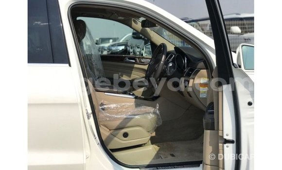 Buy Import Mercedes-Benz 190 White Car in Import - Dubai in Ethiopia Buy Import Mercedes-Benz 190 White Car in Import - Dubai in Ethiopia