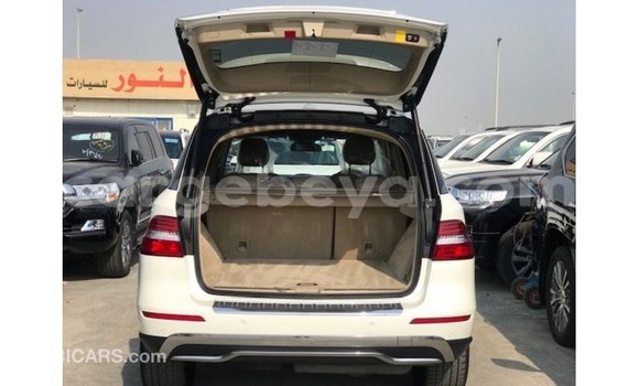 Buy Import Mercedes-Benz 190 White Car in Import - Dubai in Ethiopia Buy Import Mercedes-Benz 190 White Car in Import - Dubai in Ethiopia