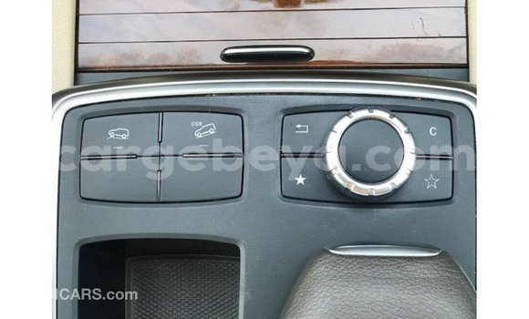 Buy Import Mercedes-Benz 190 White Car in Import - Dubai in Ethiopia Buy Import Mercedes-Benz 190 White Car in Import - Dubai in Ethiopia