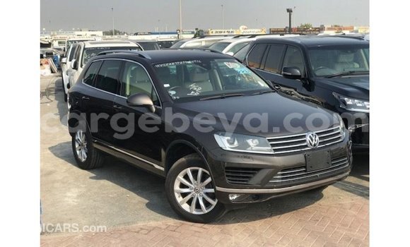 ይግዙ Imported Volkswagen Touareg ብናማ መኪና በ Import - Dubai በ ኢትዮጵያ ይግዙ Imported Volkswagen Touareg ብናማ መኪና በ Import - Dubai በ ኢትዮጵያ