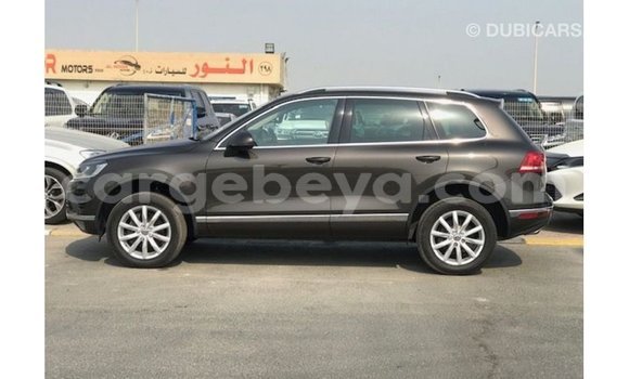 ይግዙ Imported Volkswagen Touareg ብናማ መኪና በ Import - Dubai በ ኢትዮጵያ ይግዙ Imported Volkswagen Touareg ብናማ መኪና በ Import - Dubai በ ኢትዮጵያ