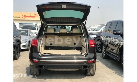 ይግዙ Imported Volkswagen Touareg ብናማ መኪና በ Import - Dubai በ ኢትዮጵያ ይግዙ Imported Volkswagen Touareg ብናማ መኪና በ Import - Dubai በ ኢትዮጵያ