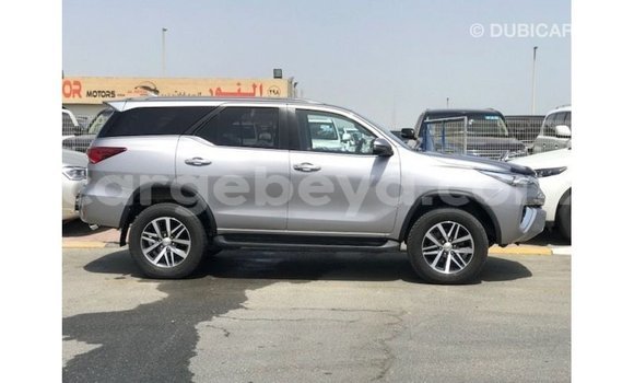 ይግዙ Imported Toyota Fortuner ሌላ መኪና በ Import - Dubai በ ኢትዮጵያ ይግዙ Imported Toyota Fortuner ሌላ መኪና በ Import - Dubai በ ኢትዮጵያ