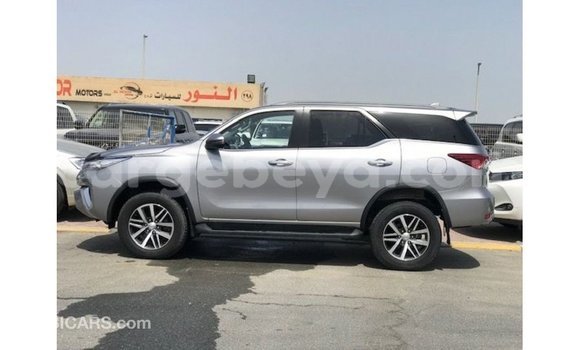ይግዙ Imported Toyota Fortuner ሌላ መኪና በ Import - Dubai በ ኢትዮጵያ ይግዙ Imported Toyota Fortuner ሌላ መኪና በ Import - Dubai በ ኢትዮጵያ