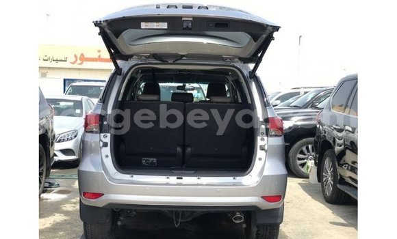 ይግዙ Imported Toyota Fortuner ሌላ መኪና በ Import - Dubai በ ኢትዮጵያ ይግዙ Imported Toyota Fortuner ሌላ መኪና በ Import - Dubai በ ኢትዮጵያ
