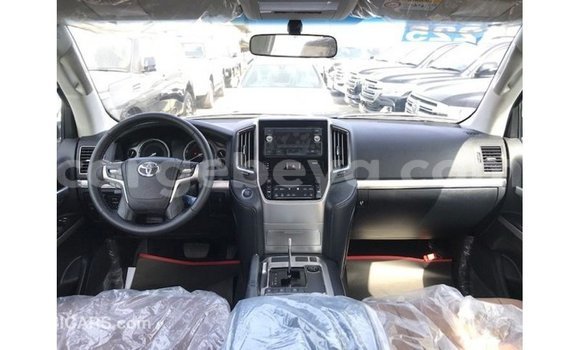 Buy Import Toyota Land Cruiser Black Car in Import - Dubai in Ethiopia Buy Import Toyota Land Cruiser Black Car in Import - Dubai in Ethiopia