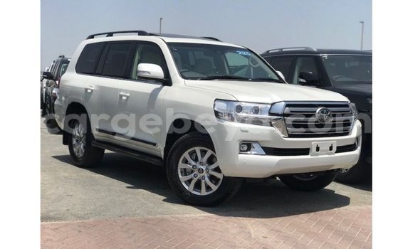 Buy Import Toyota Land Cruiser White Car in Import - Dubai in Ethiopia Buy Import Toyota Land Cruiser White Car in Import - Dubai in Ethiopia