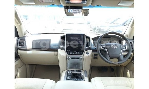 Buy Import Toyota Land Cruiser White Car in Import - Dubai in Ethiopia Buy Import Toyota Land Cruiser White Car in Import - Dubai in Ethiopia